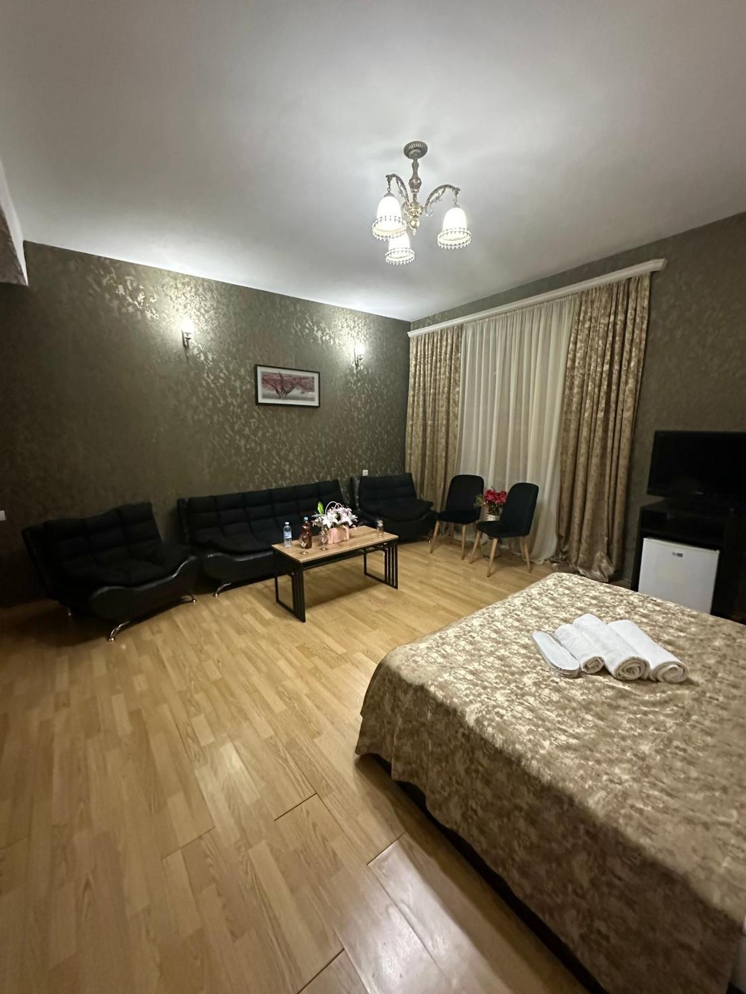 Hotel Qeroli Old Town Tiflis Exterior foto